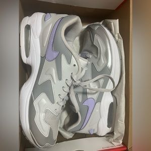 Nike Grey and Purple air max sneakers. Womans size 11, mens size 9.5